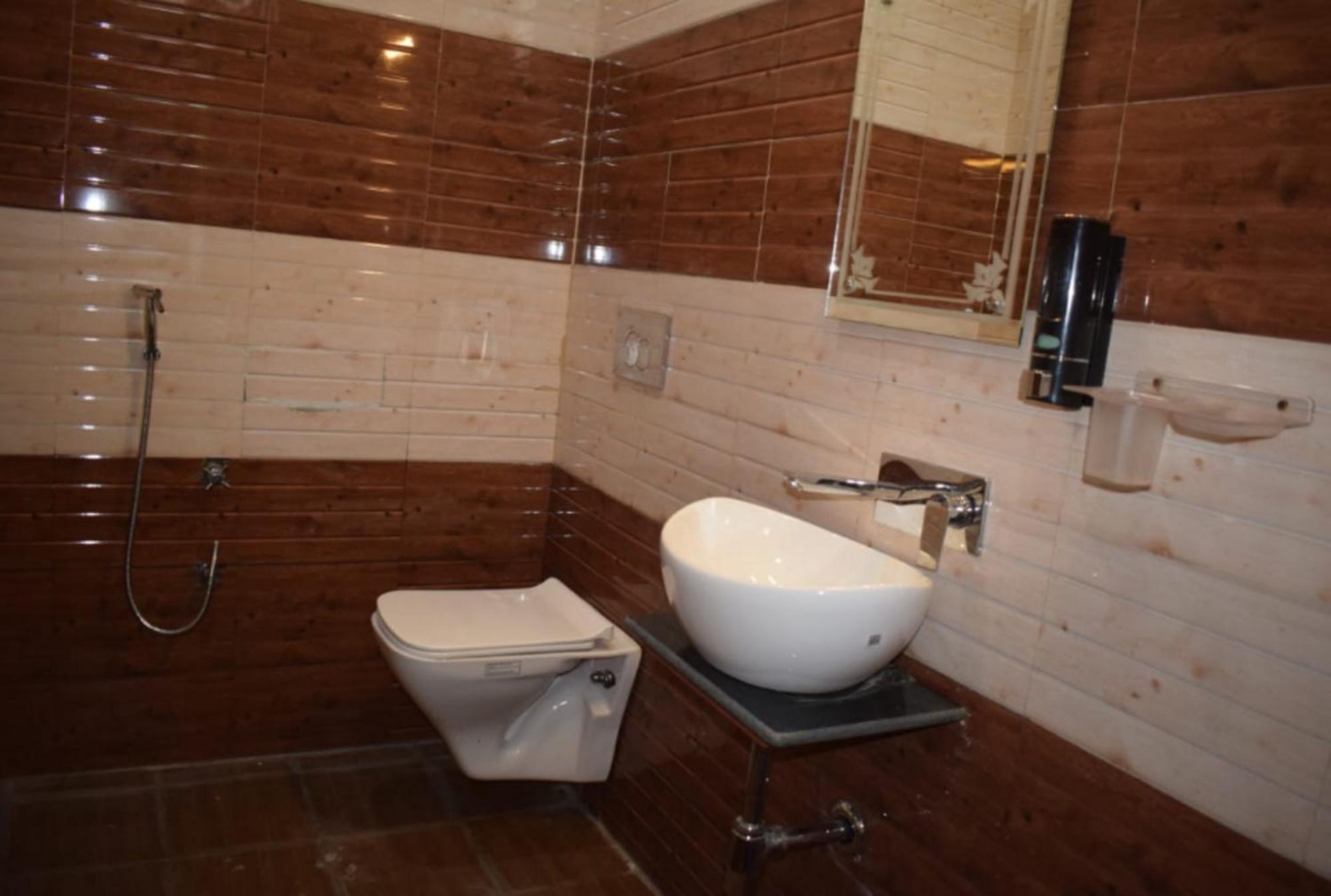 לנסדאון Sunny Pines Resort מראה חיצוני תמונה